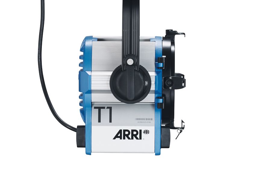 ARRI True Blue T1 1000 W Tungsten Fresnel Lamphead