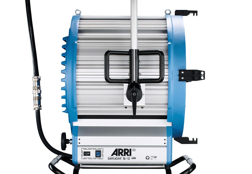 ARRI Daylight 18/12 18000 W / 12000 W Daylight Fresnel Lamphead (VEAM)