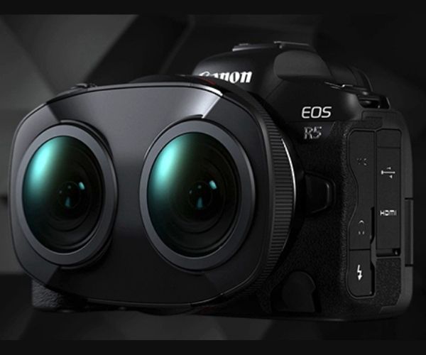Canon revolutionises 180° VR