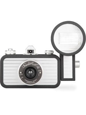 La Sardina Splendour Camera with Flash